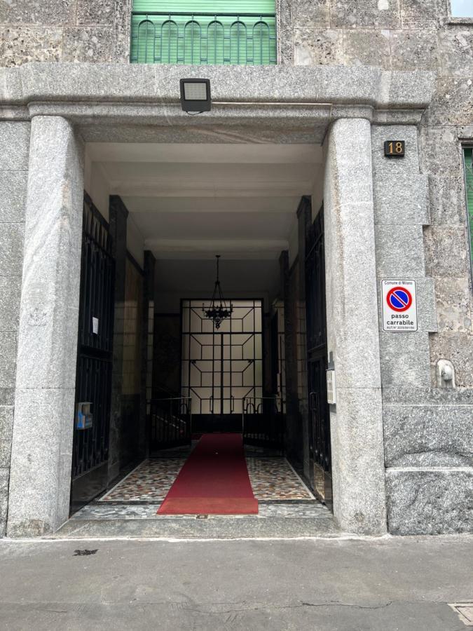 P18&Rooms Palestrina 18 Milan Exterior photo