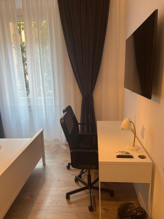 P18&Rooms Palestrina 18 Milan Exterior photo